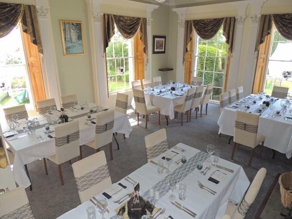 St Nicholas House Сполдинг Екстериор снимка